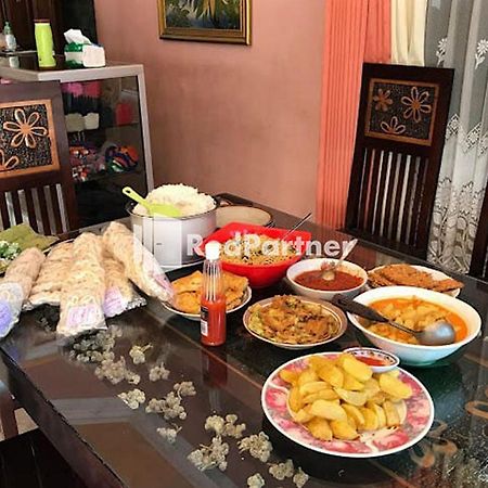 Bromo Indah Lestari Homestay Mitra Reddoorz 파수루안 외부 사진