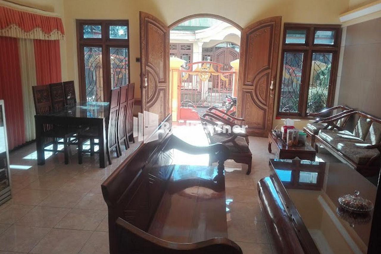 Bromo Indah Lestari Homestay Mitra Reddoorz 파수루안 외부 사진