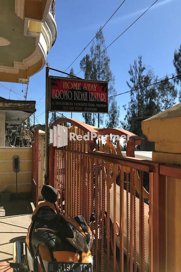 Bromo Indah Lestari Homestay Mitra Reddoorz 파수루안 외부 사진